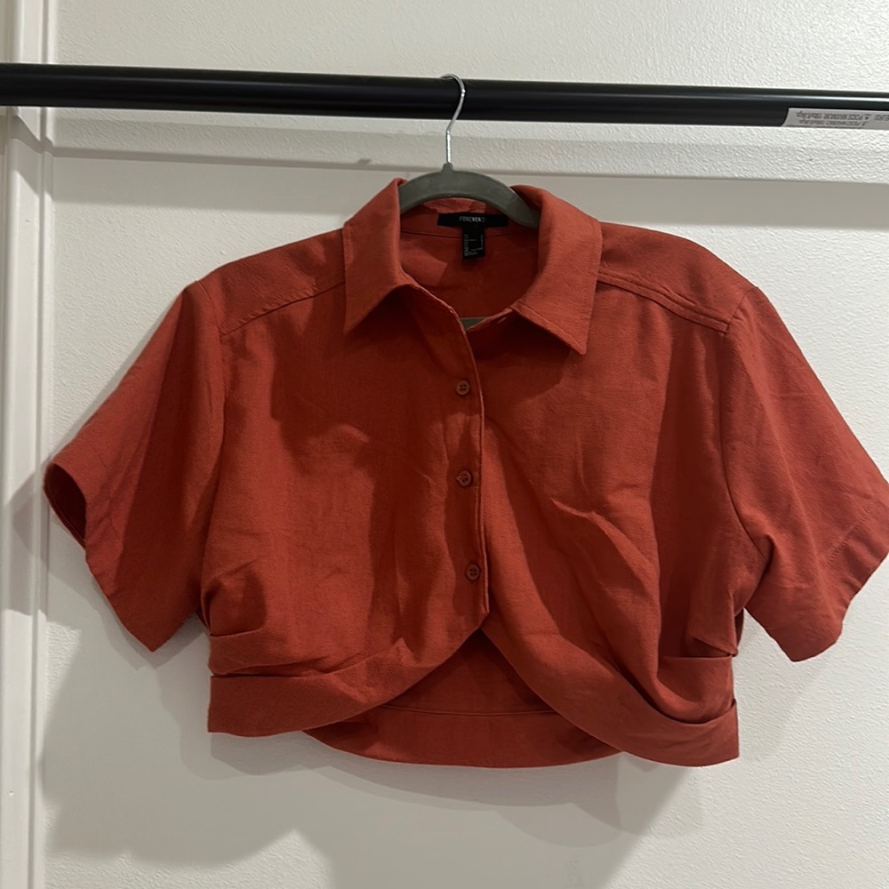Collared Red/Orange crop top